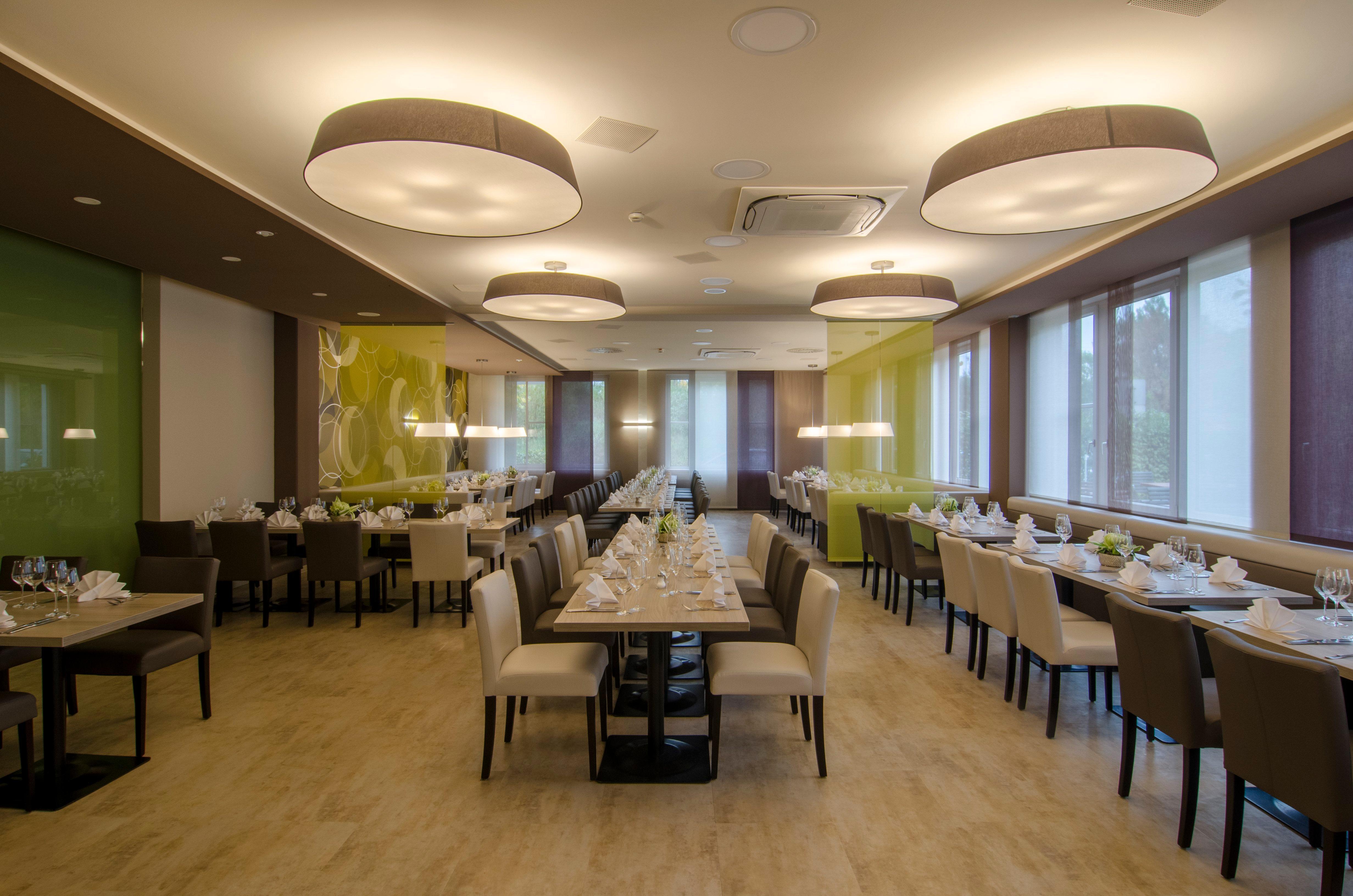 Holiday Inn Munich Unterhaching By Ihg Eksteriør bilde
